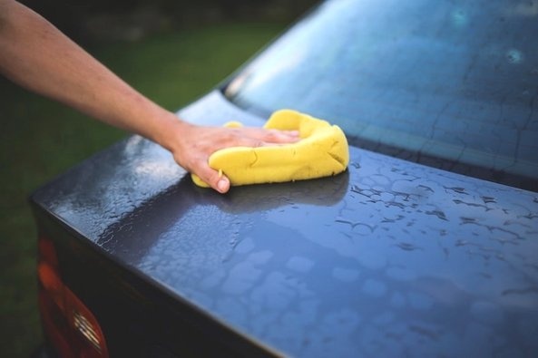 Nettoyage de printemps : bichonnez votre voiture !
